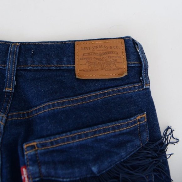 Levi's Wedgie Straight Leg High Rise Western Fringe Pocket Jeans - Picture 14 of 15